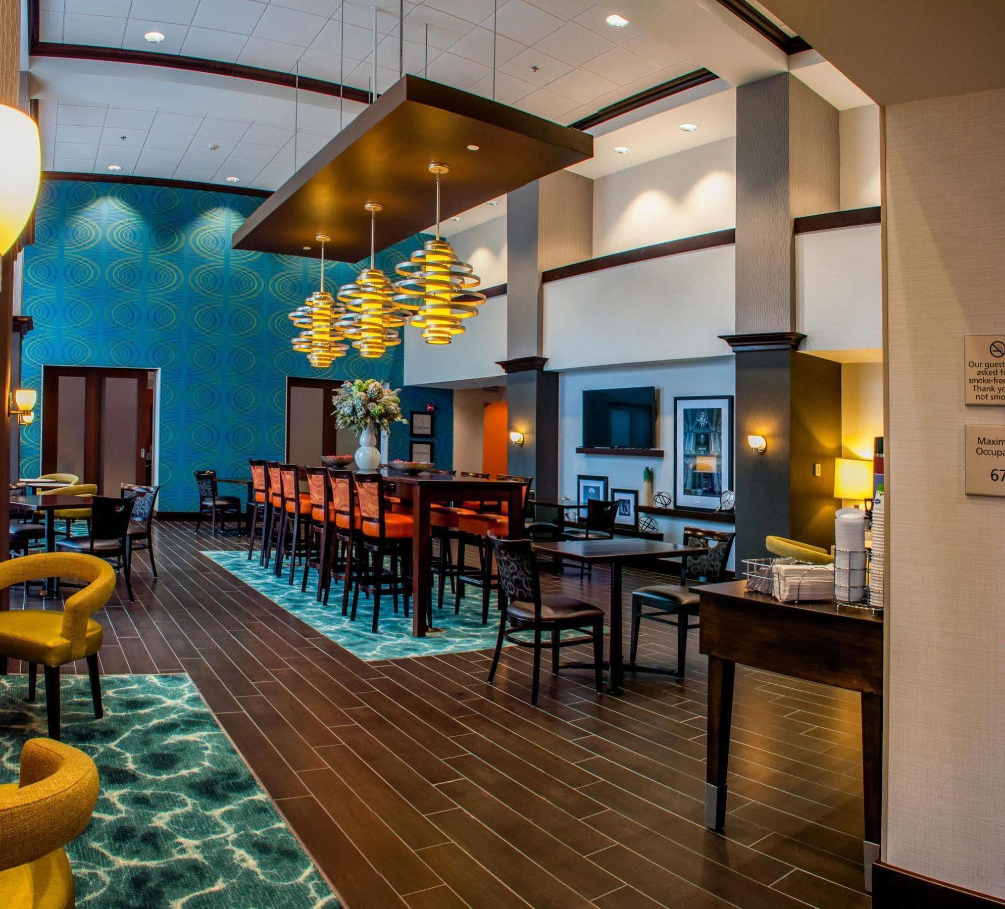Hampton Inn & Suites Mishawaka/South Bend At Heritage Square Eksteriør bilde